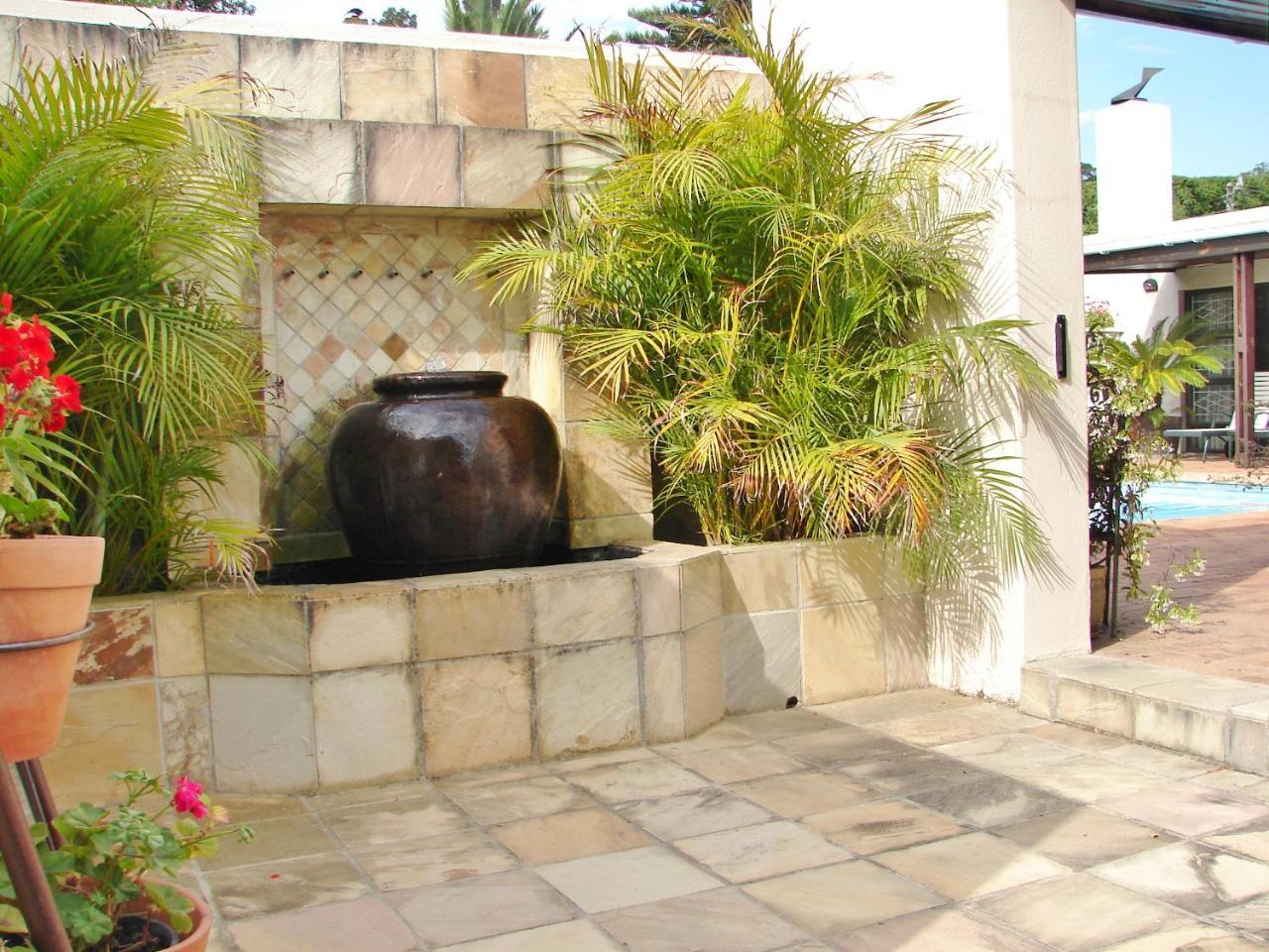 Majorca House Bed & Breakfast Somerset West Exterior photo