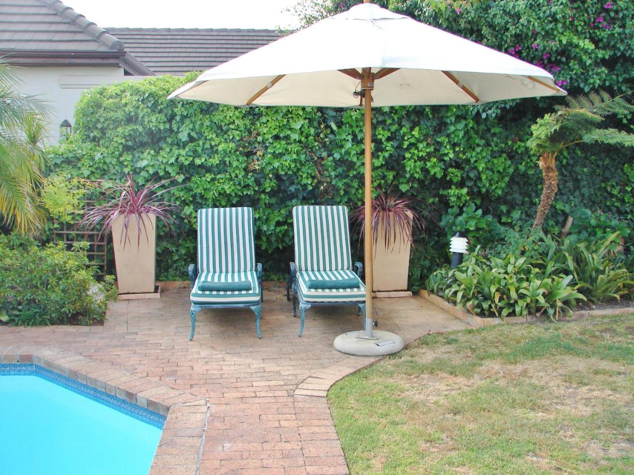 Majorca House Bed & Breakfast Somerset West Exterior photo